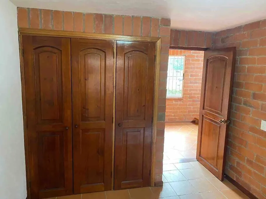 Willa Hermosa Casa , Con Parqueadero En Rionegro Cerca Al Aeropuerto Kolumbia